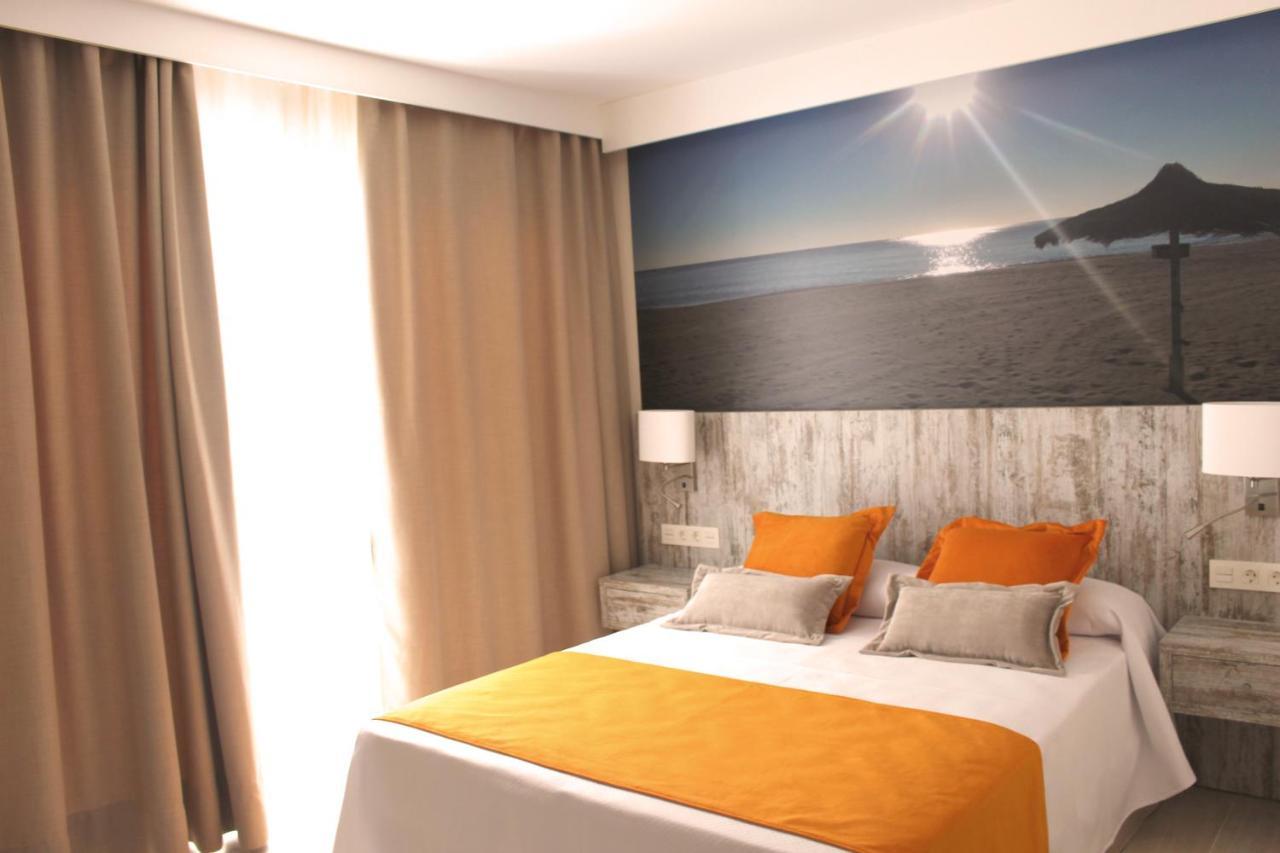 Apartamentos Casa Florido 토레몰리노스 외부 사진